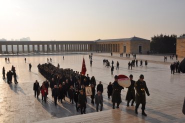 Galatasaray Lisesi Öğrencileri Anıtkabir Ziyareti